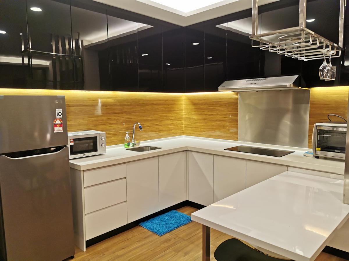 Ferienwohnung Apple 5 @ Menara Simfoni/Symphony Tower Free Wifi/Parking/Tv Box/Nexflix Cheras Exterior foto