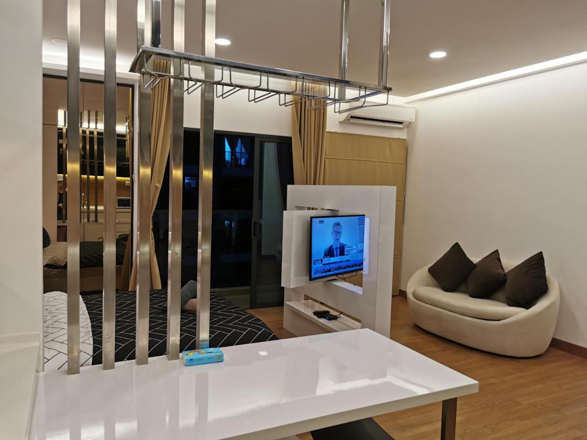Ferienwohnung Apple 5 @ Menara Simfoni/Symphony Tower Free Wifi/Parking/Tv Box/Nexflix Cheras Exterior foto